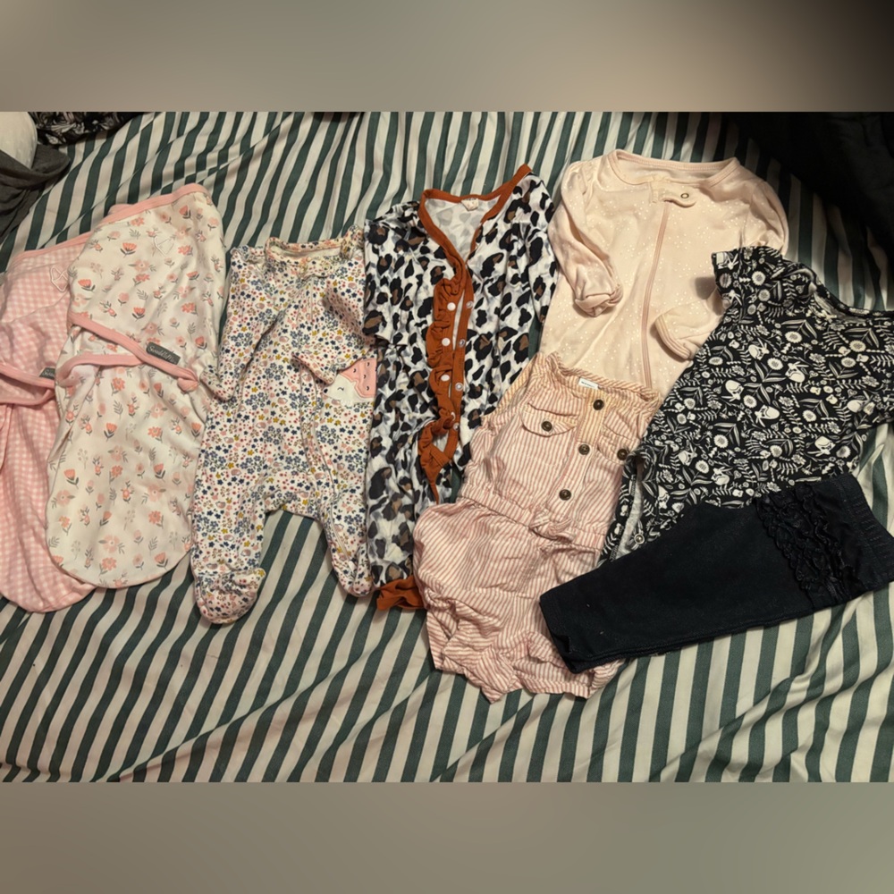 38pc Baby Girl Bundle (mostly 0-3 & 3 months - 1 NB)